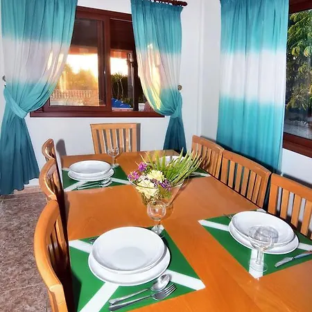 Villa Lp